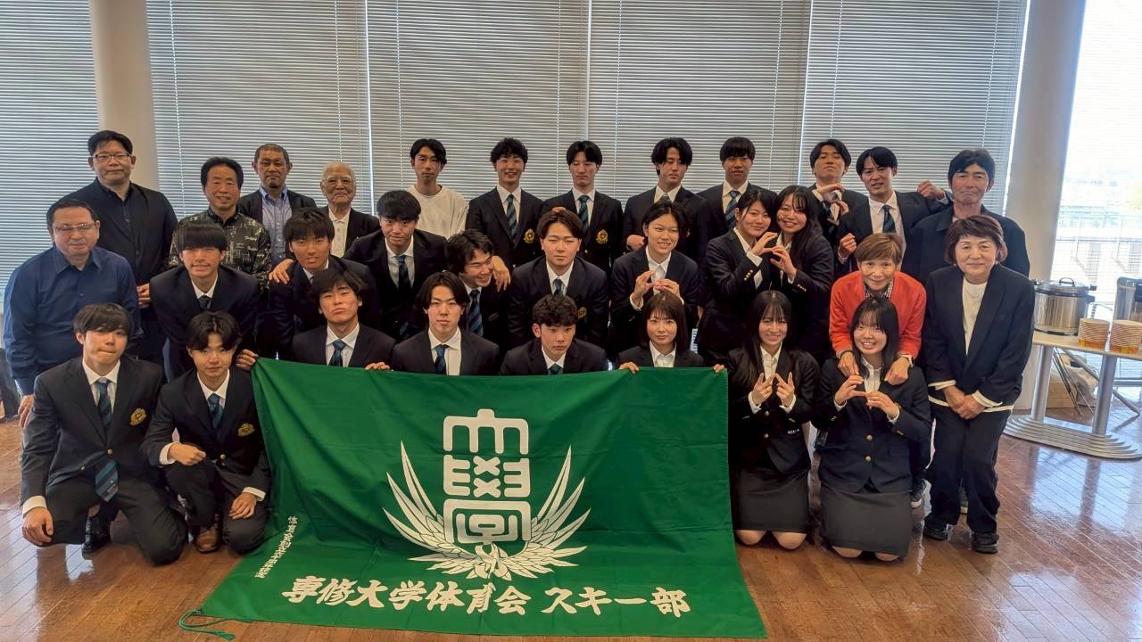 スキー部OB・OG会（黒門鳳雪会）